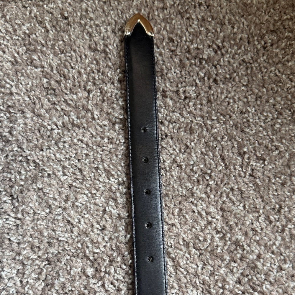Sleek Black Women’s Genuine Leather Belt with Silver Buckle Size XL - Picture 6 of 6